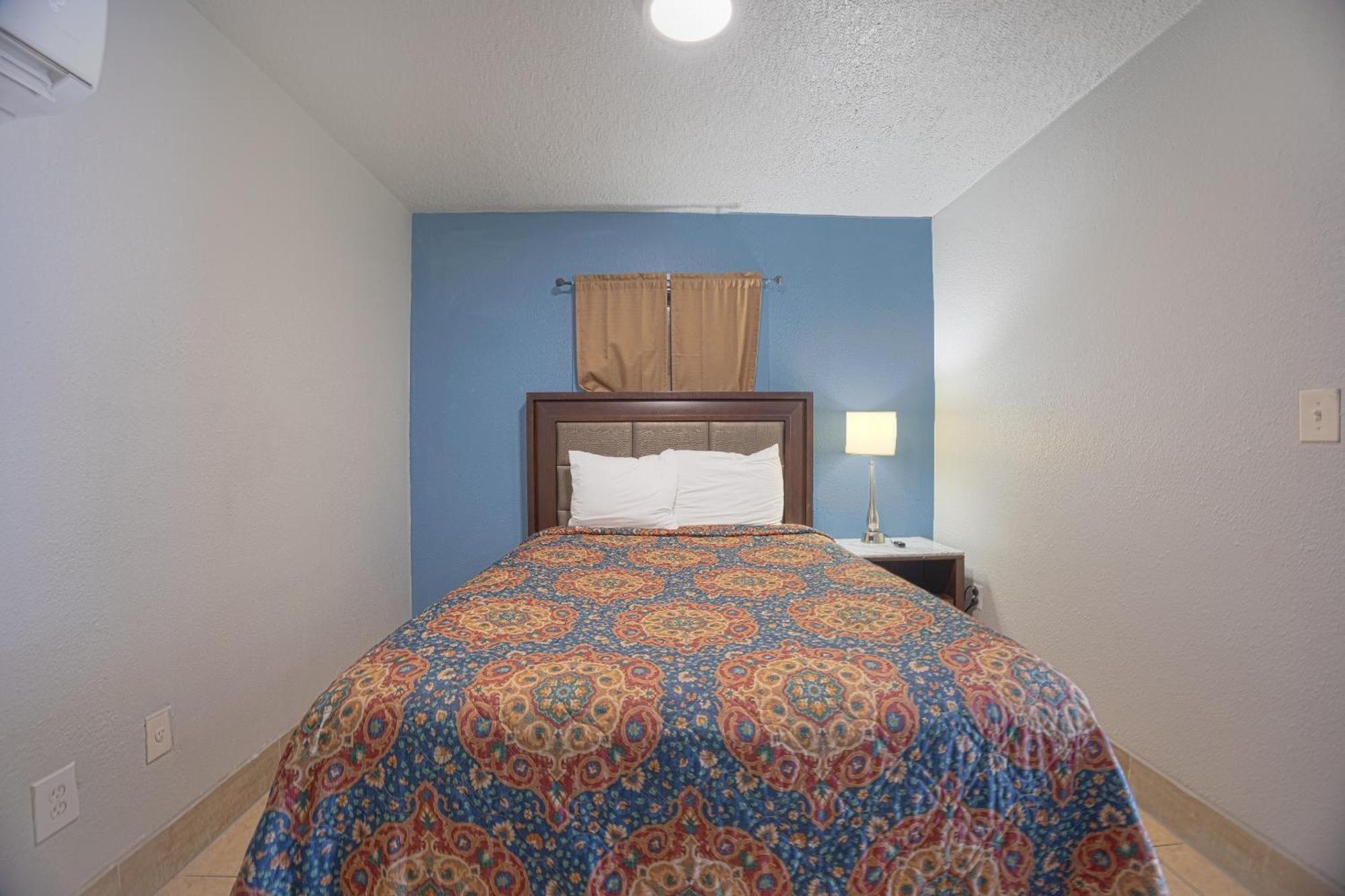 Aladdin Motel By Oyo Merritt Island Екстериор снимка