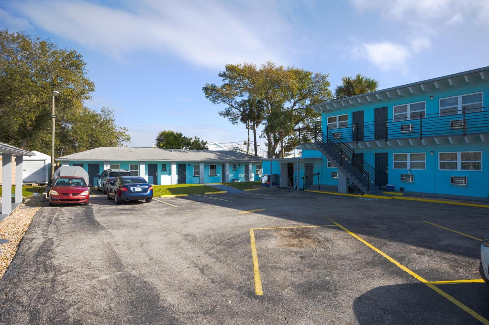 Aladdin Motel By Oyo Merritt Island Екстериор снимка