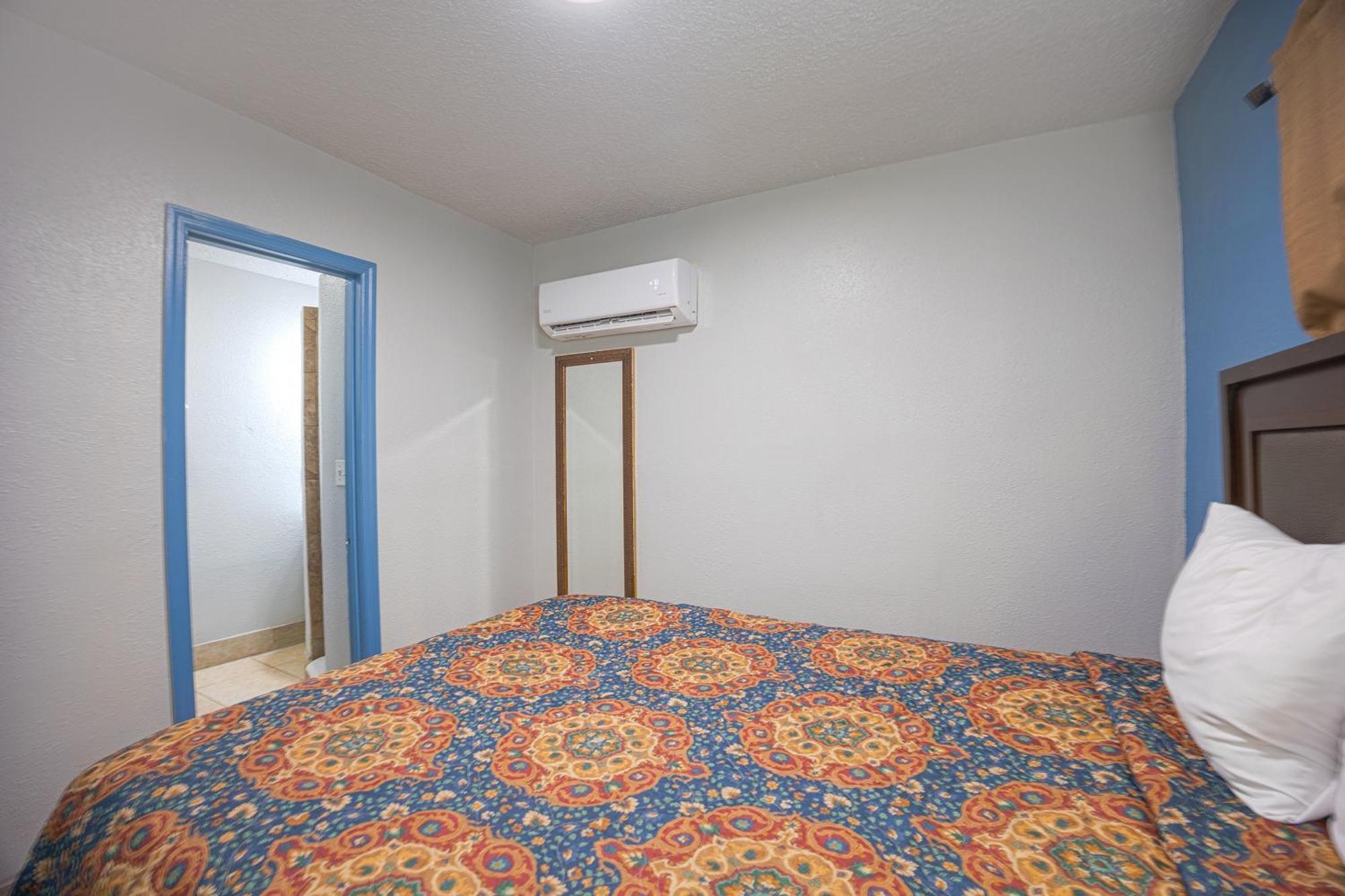 Aladdin Motel By Oyo Merritt Island Екстериор снимка